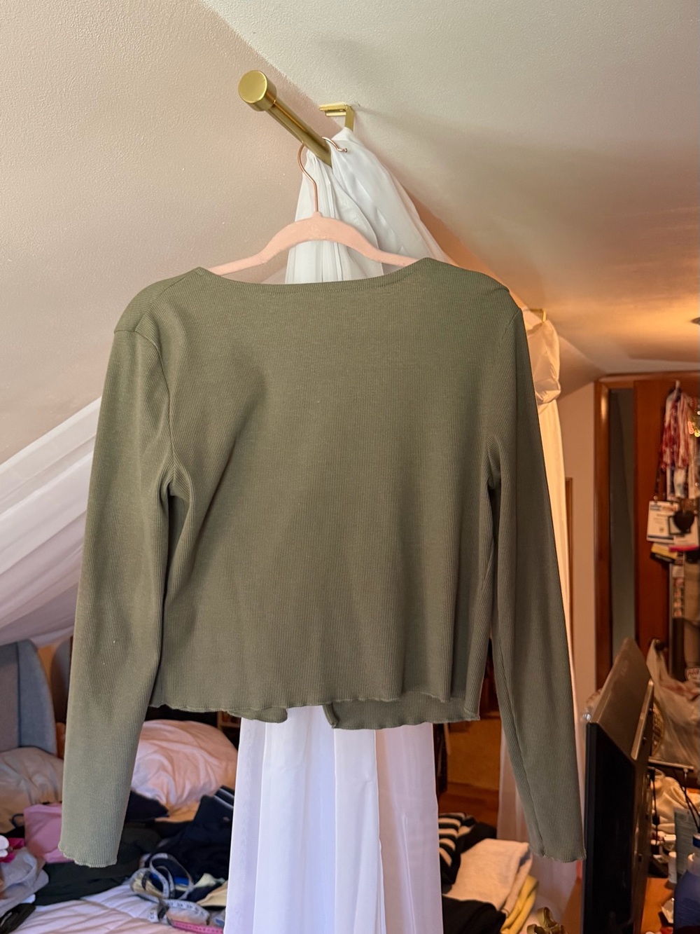 Green Tie Front Top - Picture 2 of 6